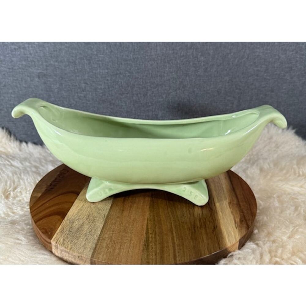 MCM Gondola Style Planter